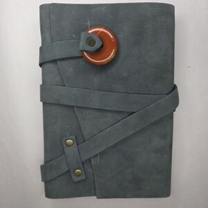 NWT Portland Leather Medium Leather Wrap Journal